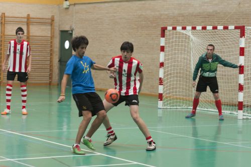 El Trofeo de Navidad culmina mañana con la entrega de premios y más de 1.000 participantes y 100 equipos 